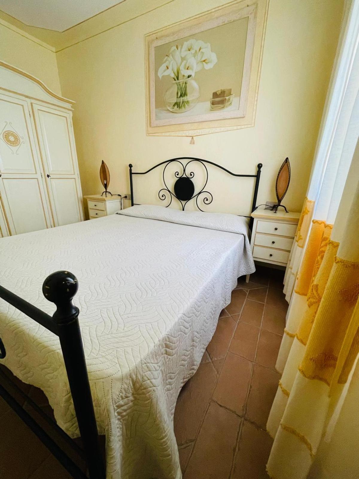 Appartamento Le Querce Vaccileddi Exterior foto